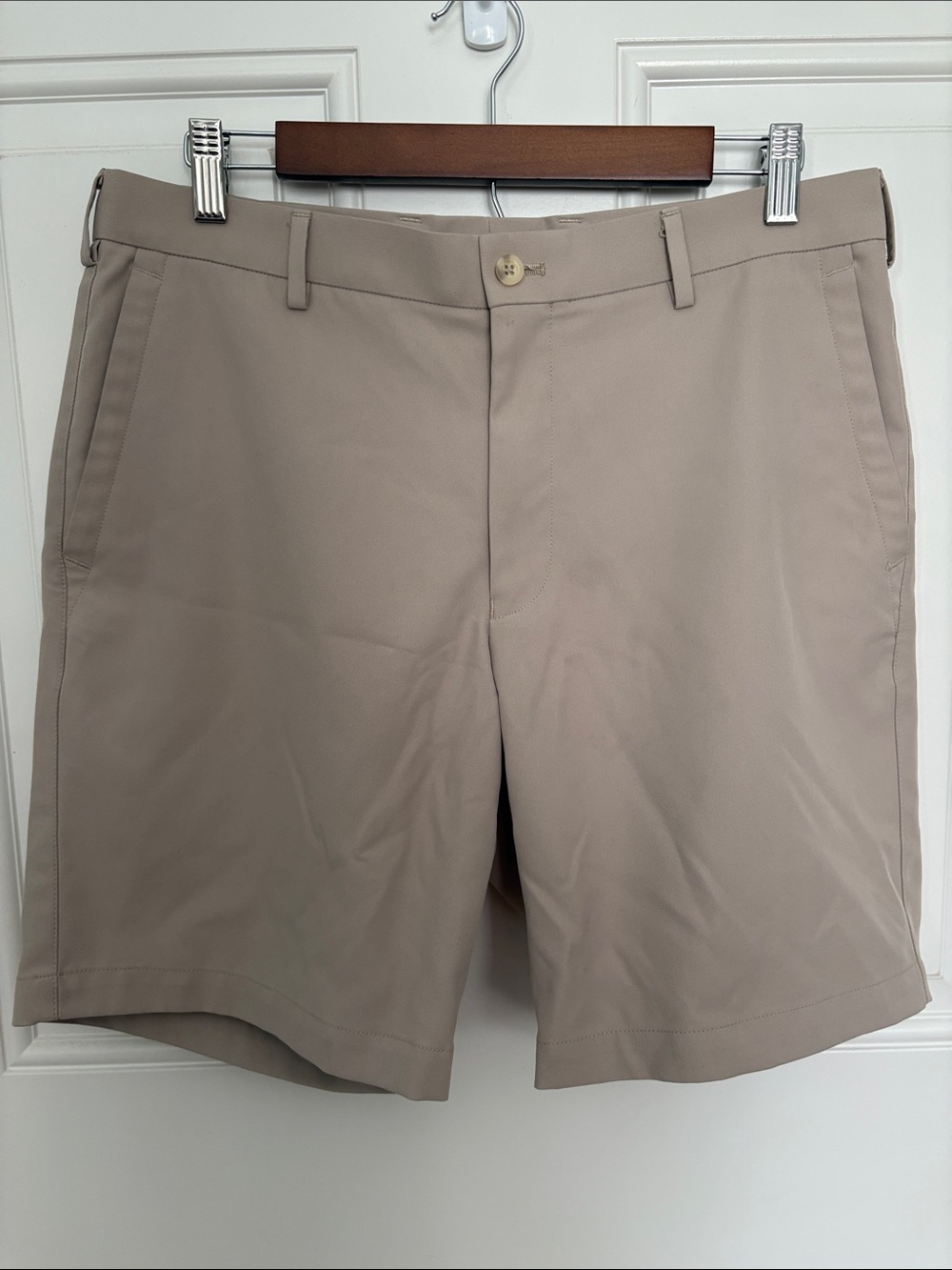 Peter Millar Men's Flat-Front Shorts - Light Taupe
